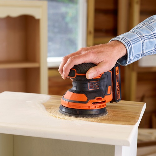 BLACK+DECKER - Ponceuse excentrique 18V  sans batterie ni chargeur - BDCROS18N