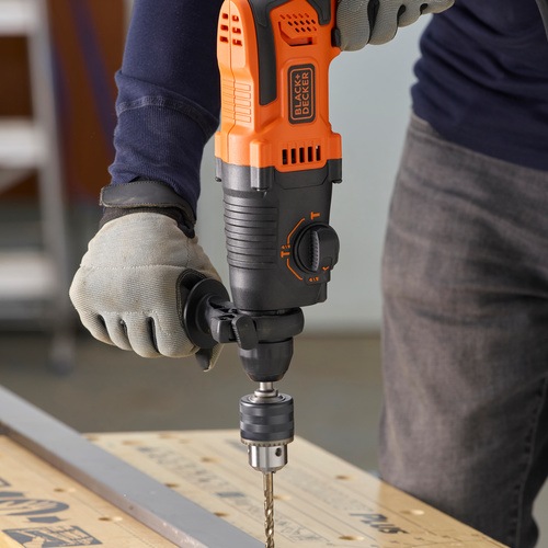 BLACK+DECKER - 650W Corded SDSPLUS Hammer Drill - BEHS01