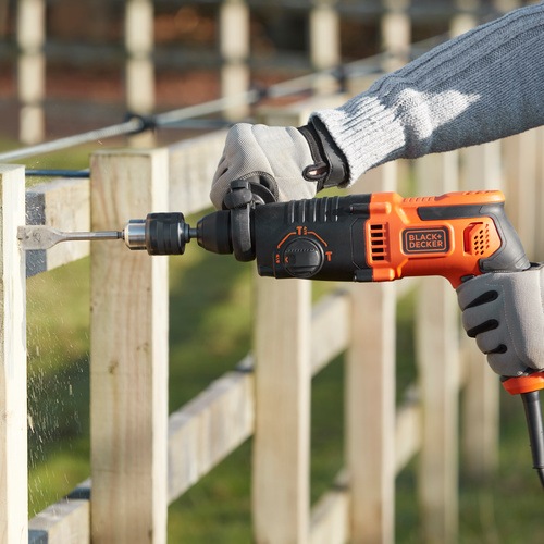 BLACK+DECKER - 650W Corded SDSPLUS Hammer Drill - BEHS01
