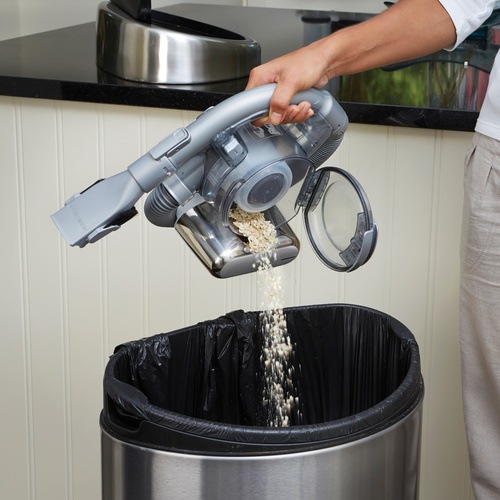 BLACK+DECKER - Aspirateur  main sans fil  25 Airwatts  18 V  Autonomie  15 min   Capacit du bol  560 ml  Charge complte  4h  Base de charge  Prolongateur intgr et embout suceur - PD1820L