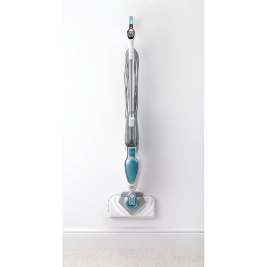 Balai vapeur avec tête delta - 1600 W - 4 accessoires - 99,9% des bactéries et germes tués sans produit chimique - Temps de chauffe : 15 s - 460 ml  - BLACK+DECKER, FSM1630-QS